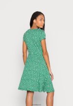 femmes robe en jersey vert/blanc 006BT134 Anna Field - Image 3