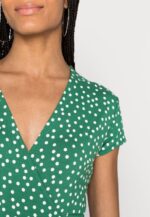 femmes robe en jersey vert/blanc 006BT134 Anna Field - Image 5