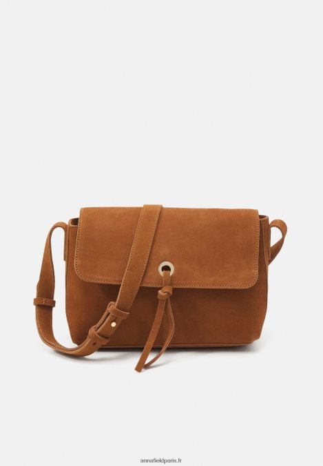 femmes_sac_bandouliere_cuir_cognac_006bt2554_anna_field.jpg femmes sac bandoulière cuir cognac 006BT2554 Anna Field - Image 1