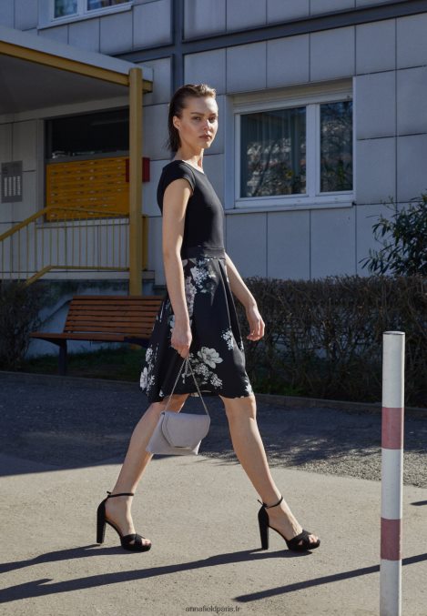 femmes_sandales_a_talons_hauts_noires_006bt1570_anna_field.jpg femmes sandales à talons hauts noires 006BT1570 Anna Field - Image 1