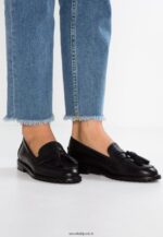 femmes slip on en cuir noir 006BT1829 Anna Field