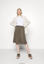 femmes t-shirt basique blanc 006BT304 Anna Field - Image 2