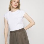 femmes t-shirt basique blanc 006BT304 Anna Field