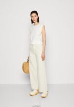 femmes t-shirt basique blanc cassé 006BT343 Anna Field - Image 2