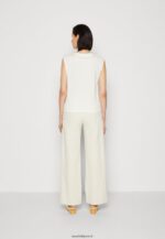 femmes t-shirt basique blanc cassé 006BT343 Anna Field - Image 3