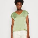 femmes t-shirt basique olive 006BT315 Anna Field