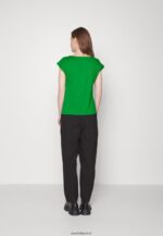 femmes t-shirt basique vert 006BT296 Anna Field - Image 3