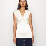 femmes t-shirt imprimé blanc cassé 006BT311 Anna Field