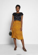 femmes t-shirt imprimé noir 006BT274 Anna Field - Image 2