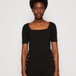 femmes t-shirt imprimé noir 006BT375 Anna Field