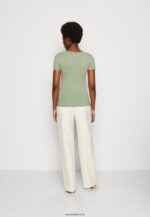 femmes t-shirt imprimé vert clair 006BT360 Anna Field - Image 3