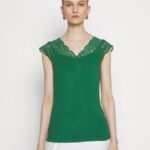 femmes t-shirt imprimé vert foncé 006BT302 Anna Field