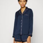 femmes amanda ensemble de pyjama court à manches longues bleu foncé 006BT1059 Anna Field