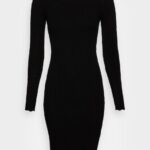 femmes bateau ausschnitt mini strickkleid mit geschweiften rndern robe pull noir 006BT230 Anna Field