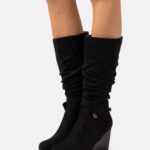 femmes bottes compensées noires 006BT2247 Anna Field