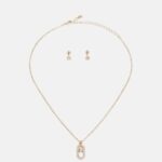 femmes boucles d'oreilles serties dorées 006BT2656 Anna Field