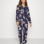 femmes ensemble pyjama bleu foncé 006BT1070 Anna Field