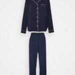 femmes ensemble pyjama bleu foncé 006BT1074 Anna Field