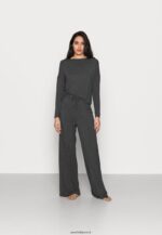 femmes ensemble pyjama gris foncé 006BT1071 Anna Field