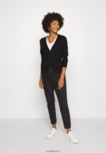 femmes gilet noir 006BT817 Anna Field - Image 2