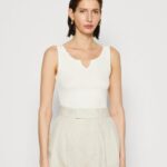 femmes haut blanc cassé 006BT470 Anna Field