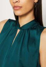femmes haut vert 006BT433 Anna Field - Image 6