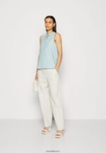 femmes haut vert clair 006BT420 Anna Field - Image 2
