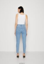 femmes Jean slim en denim bleu clair 006BT663 Anna Field - Image 3