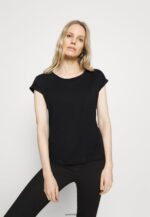 femmes Lot de 3 t-shirts basiques noir/blanc/rouge foncé 006BT259 Anna Field - Image 4