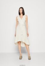 femmes robe de jour beige 006BT16 Anna Field