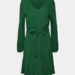 femmes robe de jour verte 006BT18 Anna Field