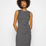 femmes robe droite gris chiné 006BT94 Anna Field