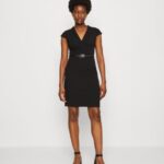 femmes robe droite noire 006BT198 Anna Field