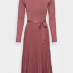 femmes robe pull rose 006BT226 Anna Field