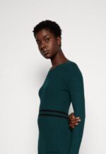 femmes robe pull vert foncé/noir 006BT201 Anna Field - Image 4