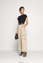 femmes t-shirt basique noir 006BT244 Anna Field - Image 2