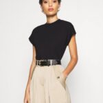 femmes t-shirt basique noir 006BT244 Anna Field