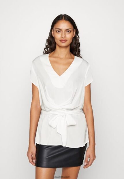 femmes t-shirt imprimé blanc cassé 006BT323 Anna Field