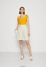 femmes t-shirt imprimé jaune foncé 006BT250 Anna Field - Image 2
