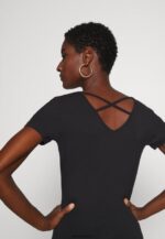 femmes t-shirt imprimé noir 006BT249 Anna Field - Image 4