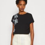 femmes t-shirt imprimé noir 006BT331 Anna Field