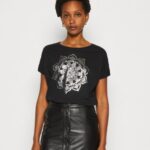 femmes t-shirt imprimé noir 006BT332 Anna Field