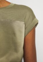 femmes t-shirt imprimé olive martini 006BT256 Anna Field - Image 6