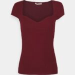femmes t-shirt imprimé rouge foncé 006BT243 Anna Field
